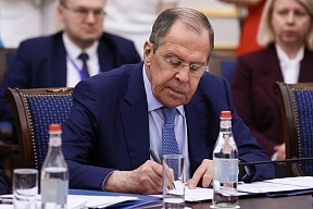 "L’osservanza dei principi della Carta delle Nazioni Unite nella loro totalità e interconnessione è la chiave per la pace e la stabilità sul piano internazionale". Articolo di Sergey Lavrov 