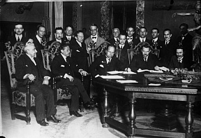 07.02.1924 г. установлены дипломатические отношения между СССР и Италией 07.02.1924 г. установлены дипломатические отношения между СССР и Италией